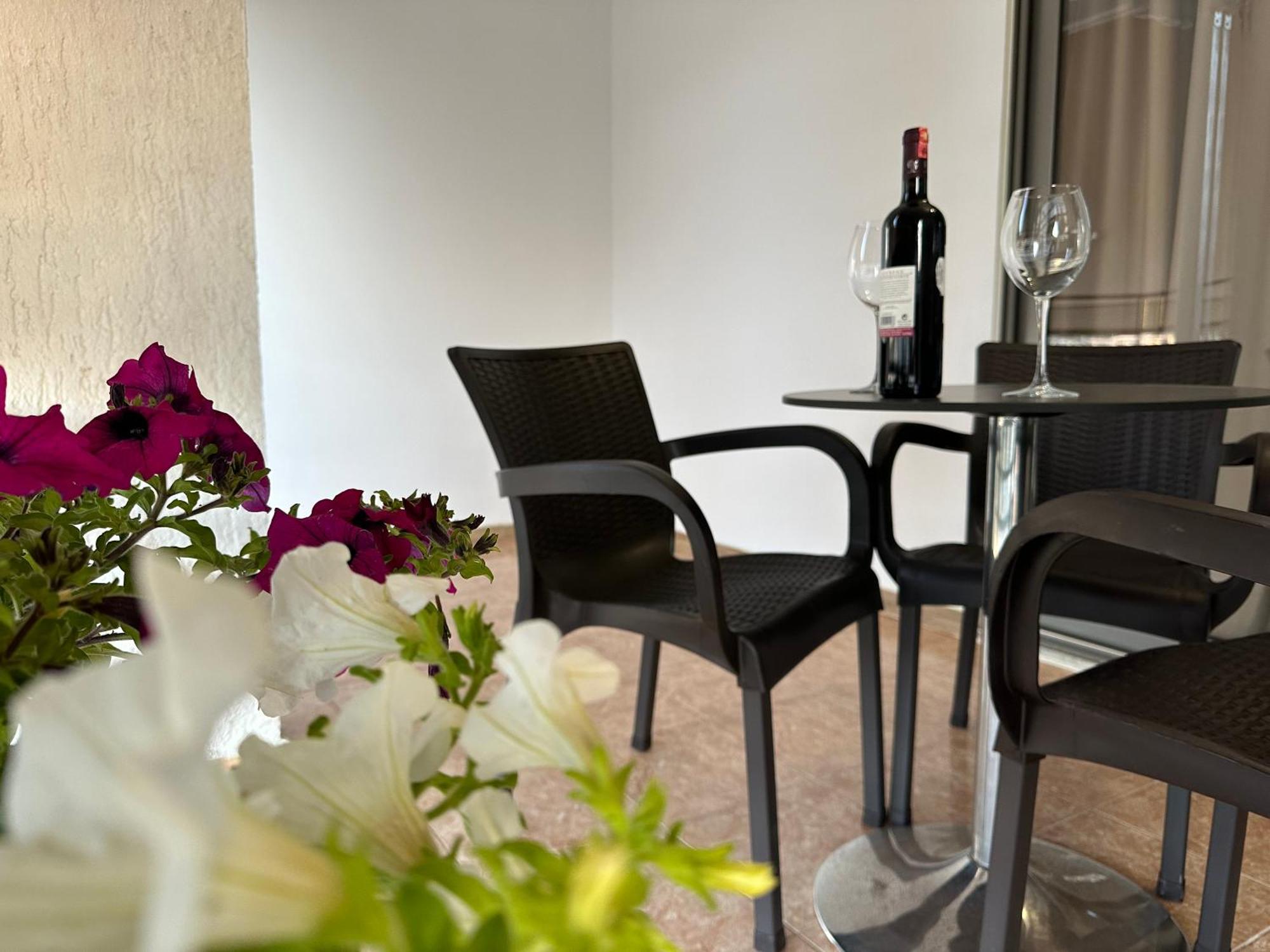 Suites Kozi Sarandë 外观 照片
