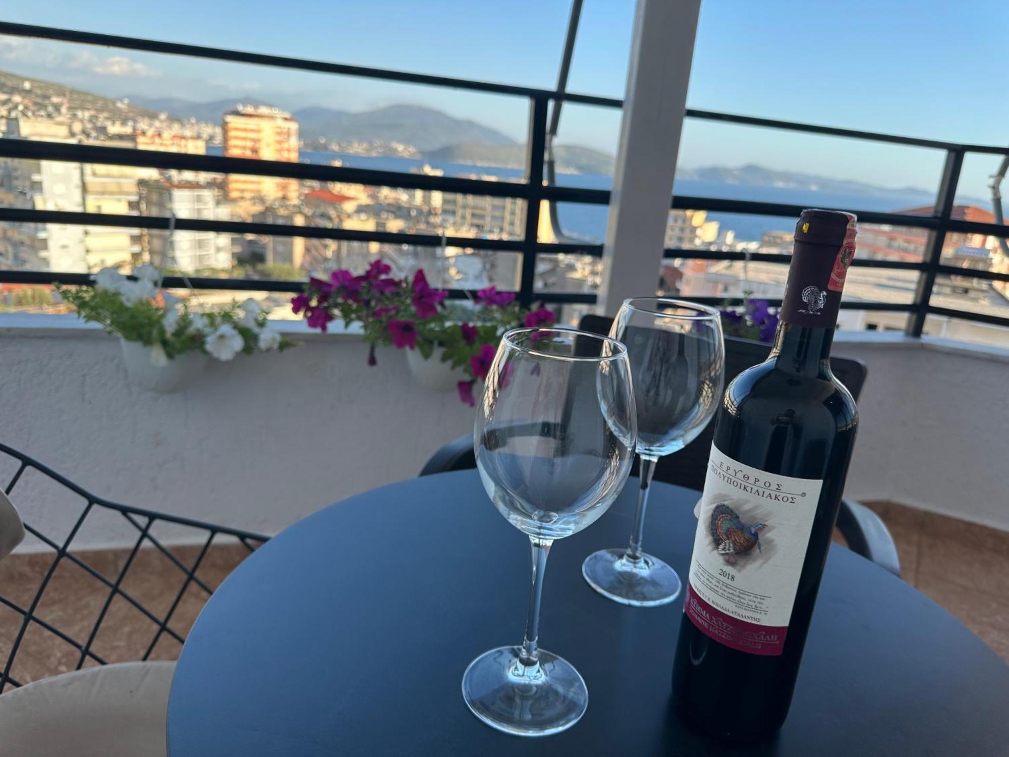 Suites Kozi Sarandë 外观 照片