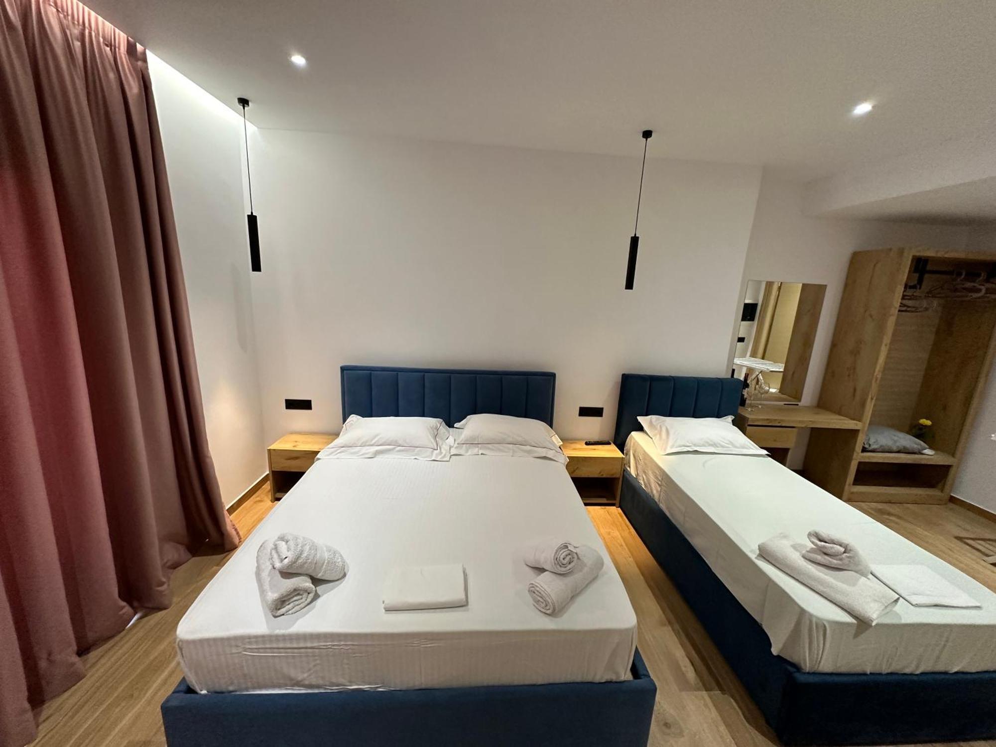 Suites Kozi Sarandë 外观 照片